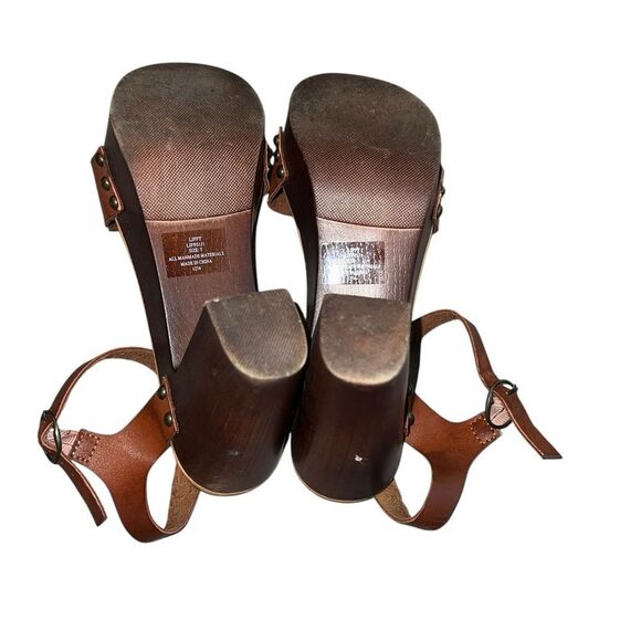 Steve Madden Tan Platform Sandals Size 7 - Picture 5 of 8